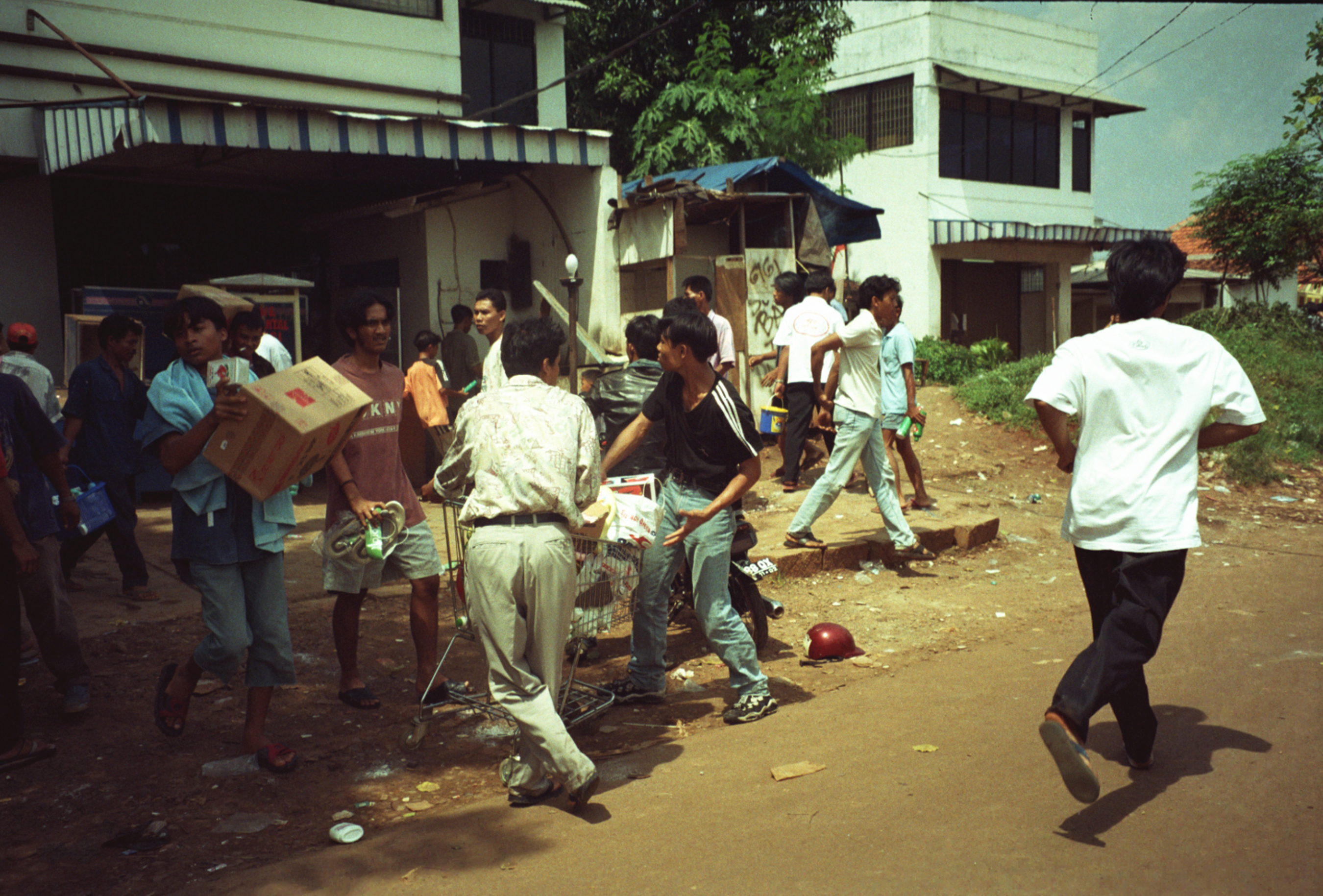 Yang Tersimpan dari Mei 1998