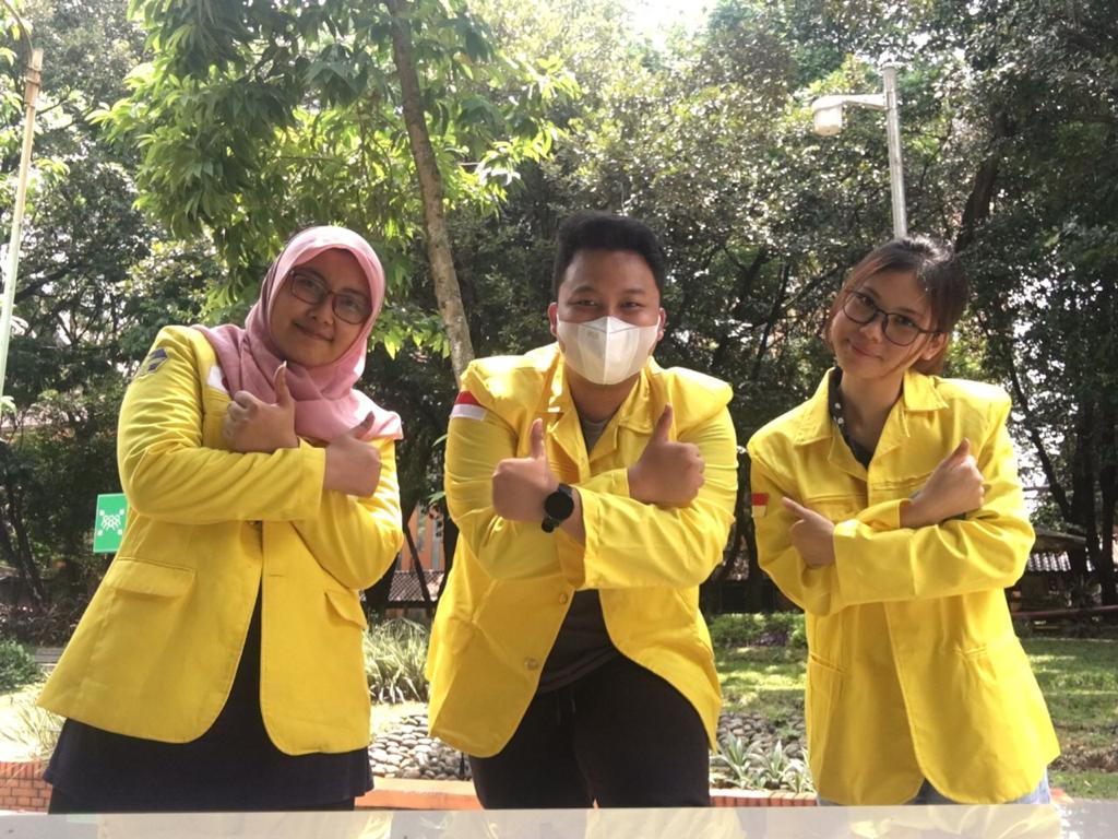 Mahasiswa UI Ciptakan Alat Penerjemah Bahasa Isyarat Transaura