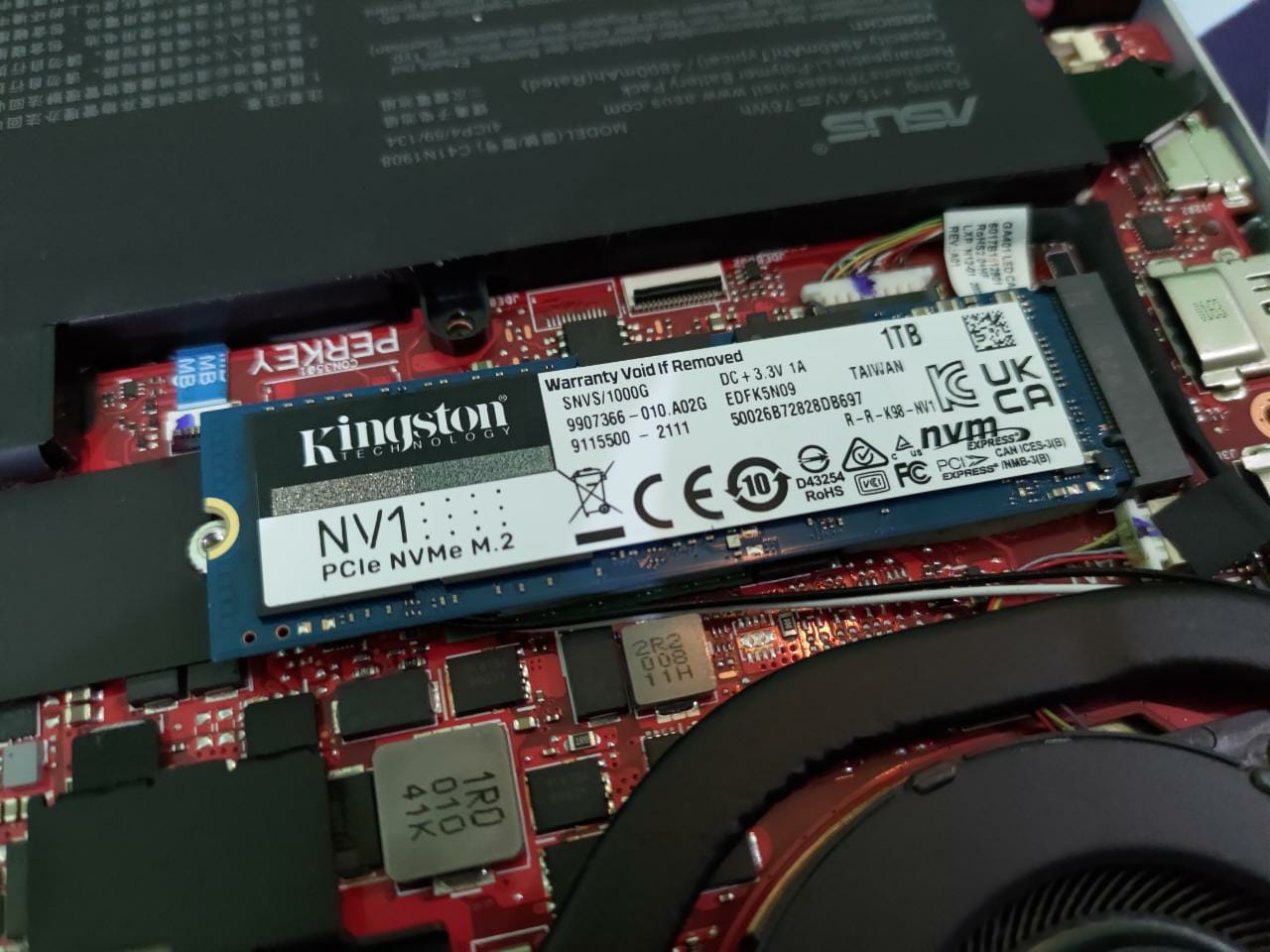 Menjajal SSD NVMe PCIe Kingston NV1