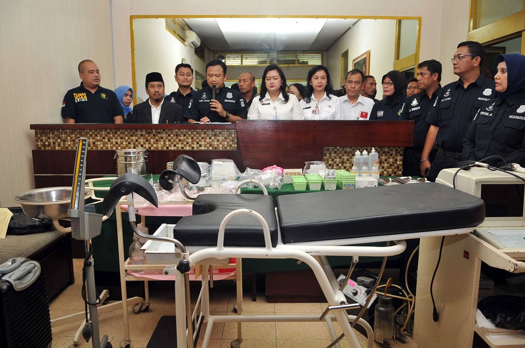 Indonesia Babak Belur 'Dihajar' Isu Rumah Tangga Hingga Budaya