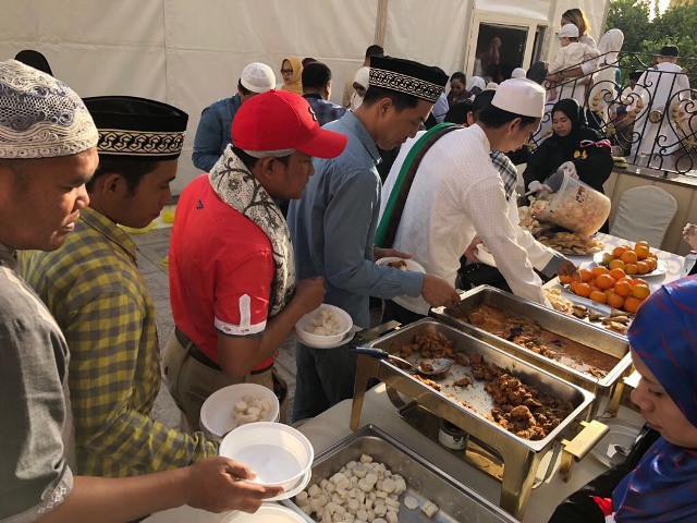 800 WNI di UAE sholat Ied di Wisma Duta Abu Dhabi