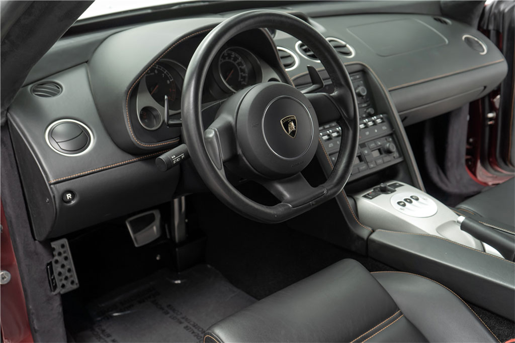 Simsalabim, Lamborghini Gallardo ini jadi Ford Mustang
