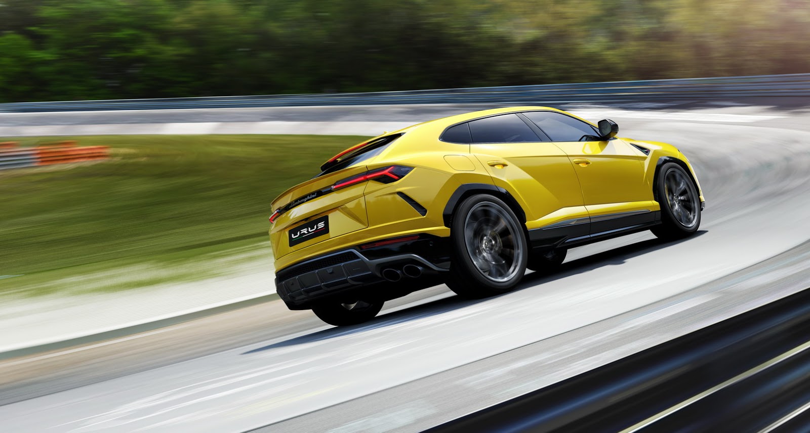 Lamborghini Urus, SUV Bertenaga 641 Daya Kuda