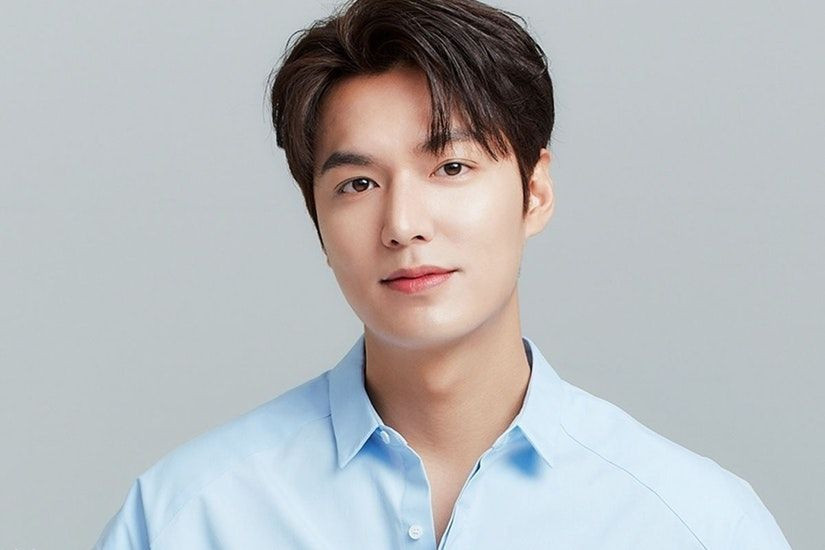 10 Artis Korea Terganteng, Pesonanya Bikin Jatuh Cinta!