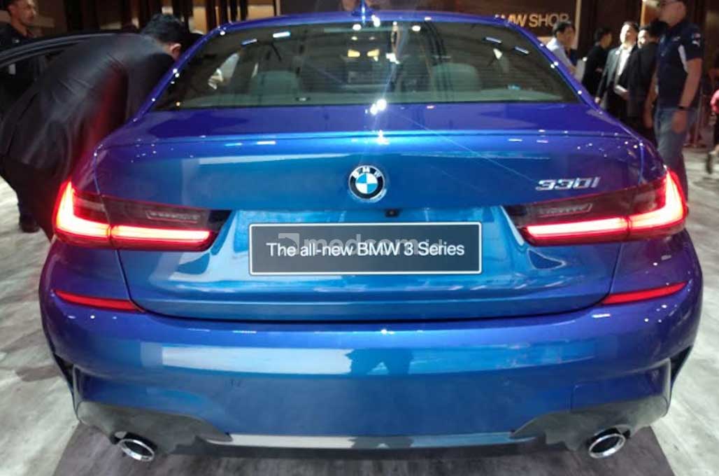 The legend All-New BMW Seri 3 Curi Perhatian di GIIAS