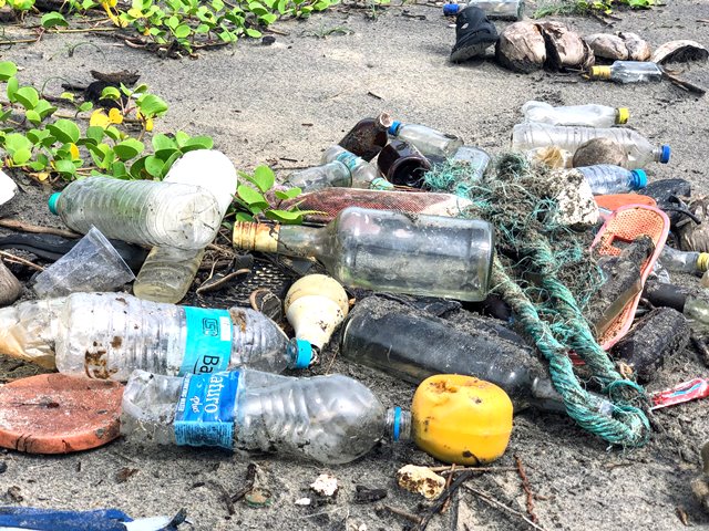 Kemenkes Ajak Diet Kantong Plastik
