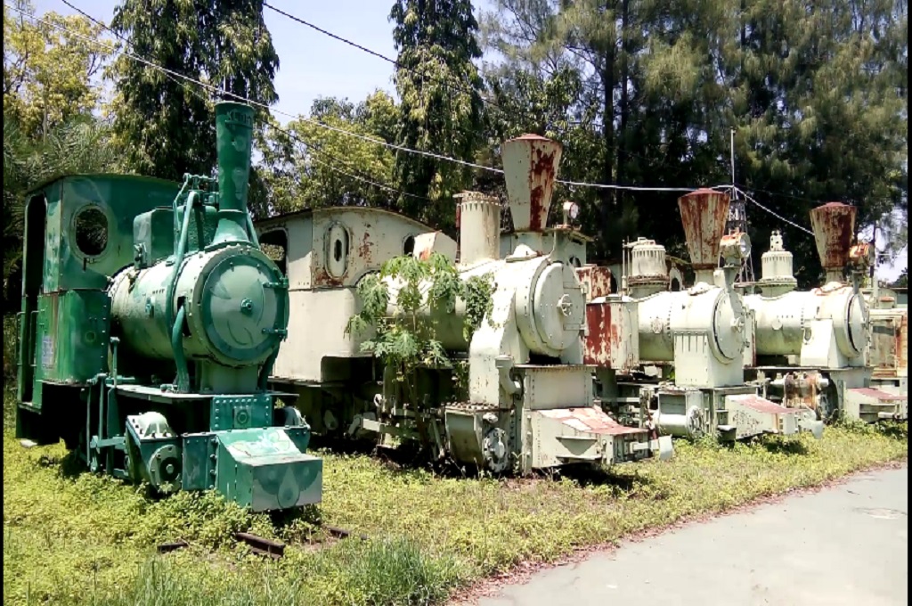 Tak Beroperasi, Pabrik Milik PT IGN Jadi Objek Berswafoto