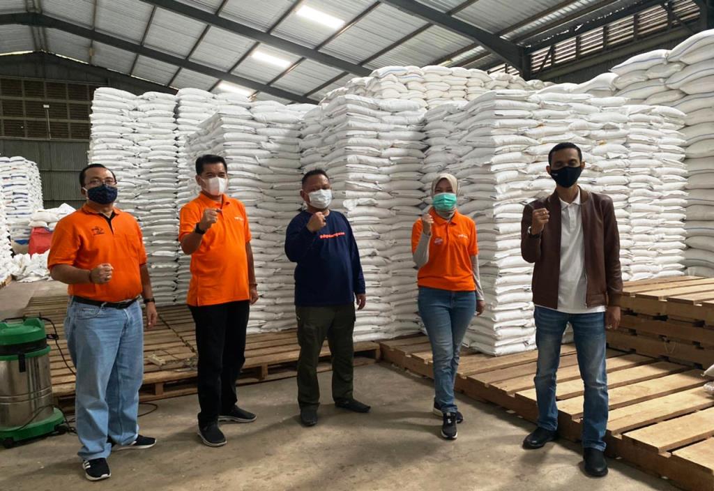 Salurkan Bansos Beras di Jabar, Pos Indonesia Terapkan Strategi Khusus