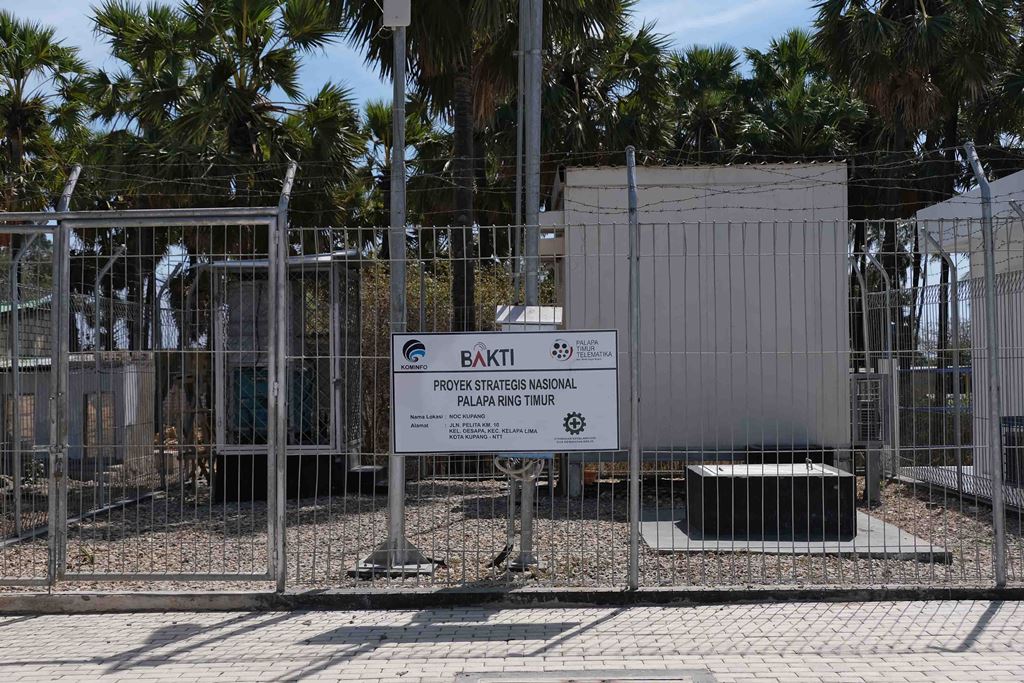 Terkendala Internet, Sekolah di Mataram Dibantu Bakti Kominfo