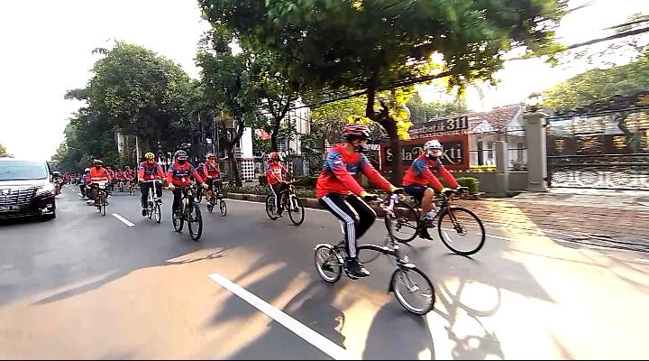 Sambut Fase New Normal, Kemensos, BNI, dan PT Pos Gelar Funbike New Spirit 2020