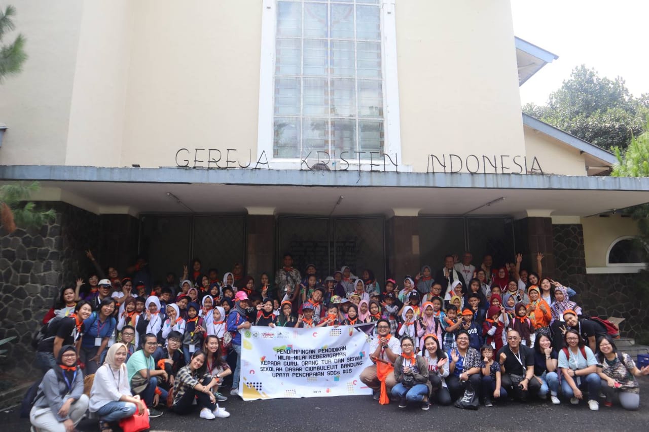 UNPAR Tanamkan Toleransi Melalui Program Pengabdian Masyarakat