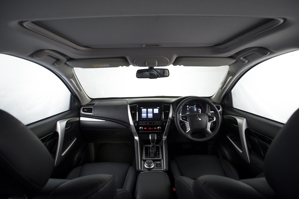Beli New Pajero Sport Tenang dengan Kemudahan Layanan Purnajual
