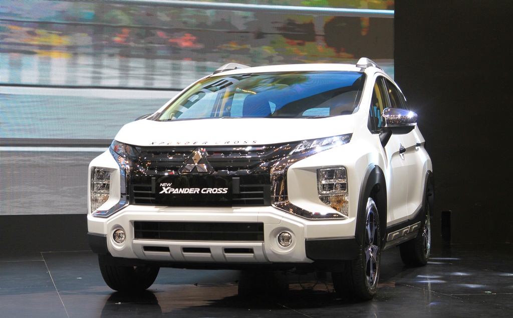 New Xpander dan New Xpander Cross Curi Perhatian di GIIAS 2021