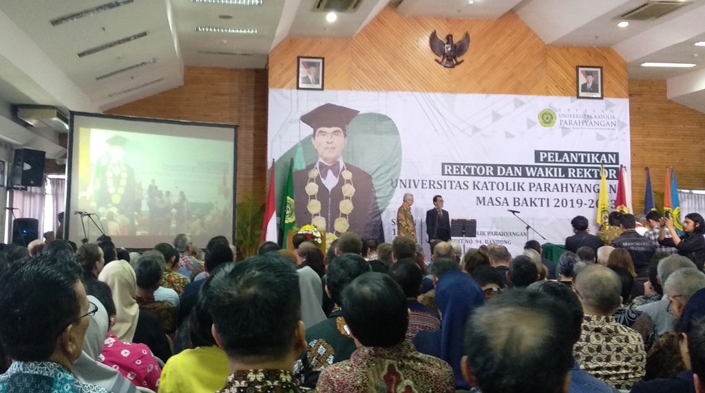 Mangadar Situmorang Kembali Dilantik sebagai Rektor UNPAR