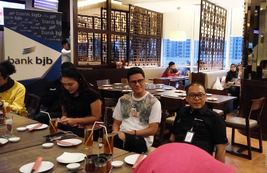 Movie Night with bank bjb, Gaet Kaum Milenial Gemar Baca dan Menabung