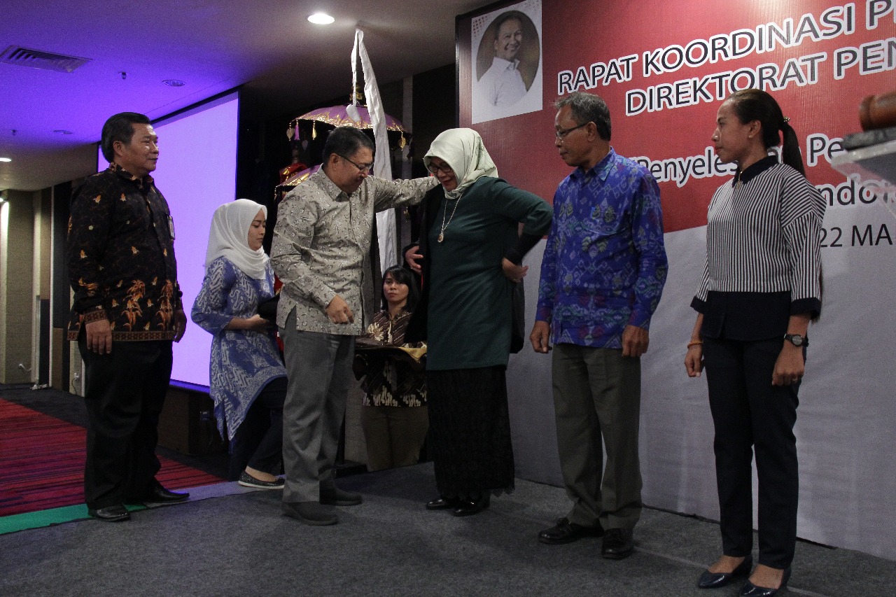Pusat dan Daerah Diharapkan Berkolaborasi Atasi Masalah Bansos