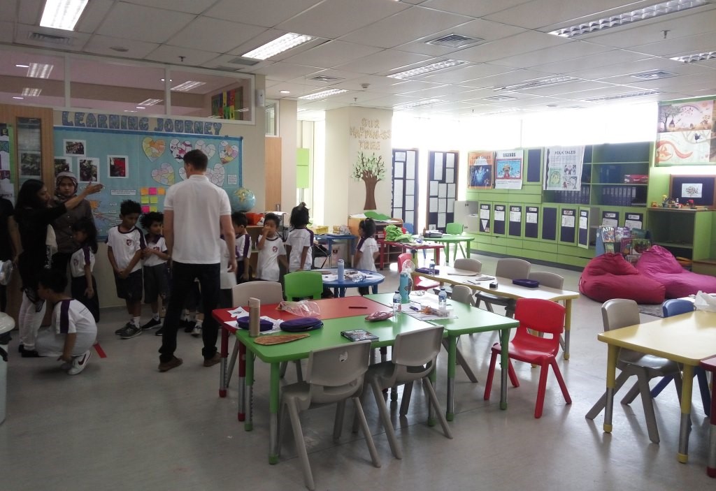 Royal Primary Academy Fokus Kembangkan Otak Kiri dan Kanan Anak