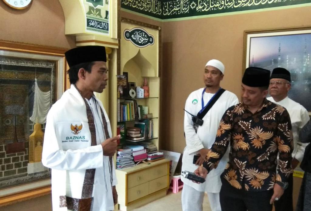 BAZNAS Angkat Ustaz Abdul Somad Jadi Duta Zakat Indonesia