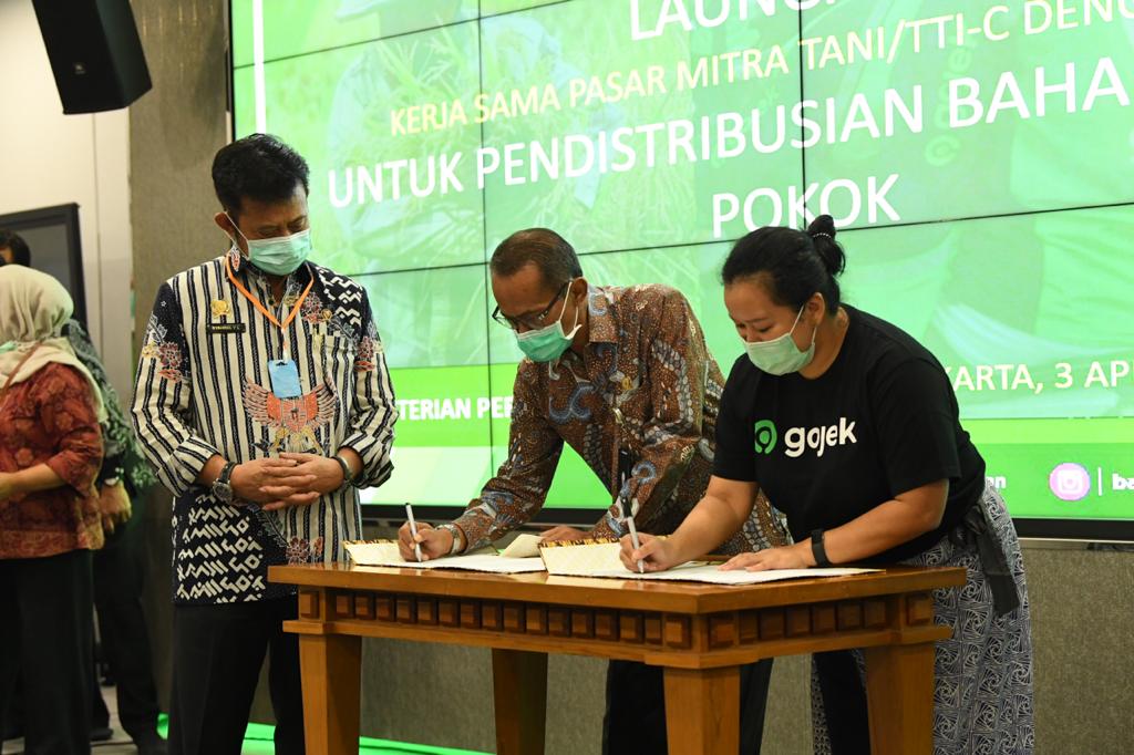 Kementan Gandeng Gojek, Bahan Pangan Diantar Gratis