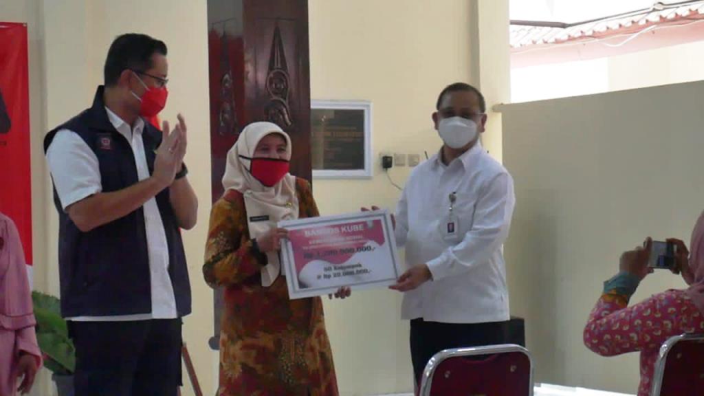Data Penerima Bansos Tunai akan Divalidasi Ulang