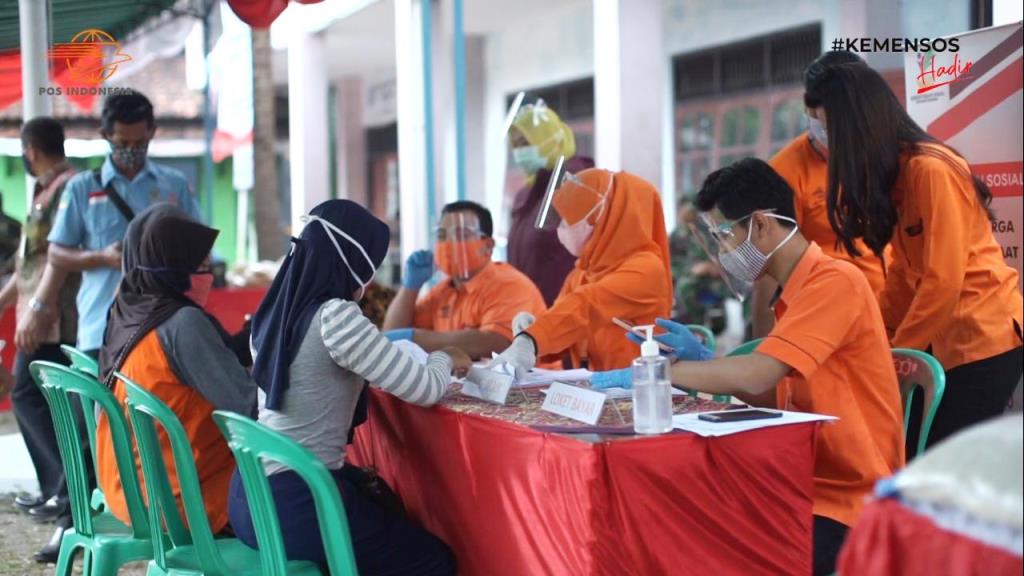 Sukseskan Bantuan Sosial Tunai 2021, Pos Indonesia Kerahkan 21 Ribu Pegawai