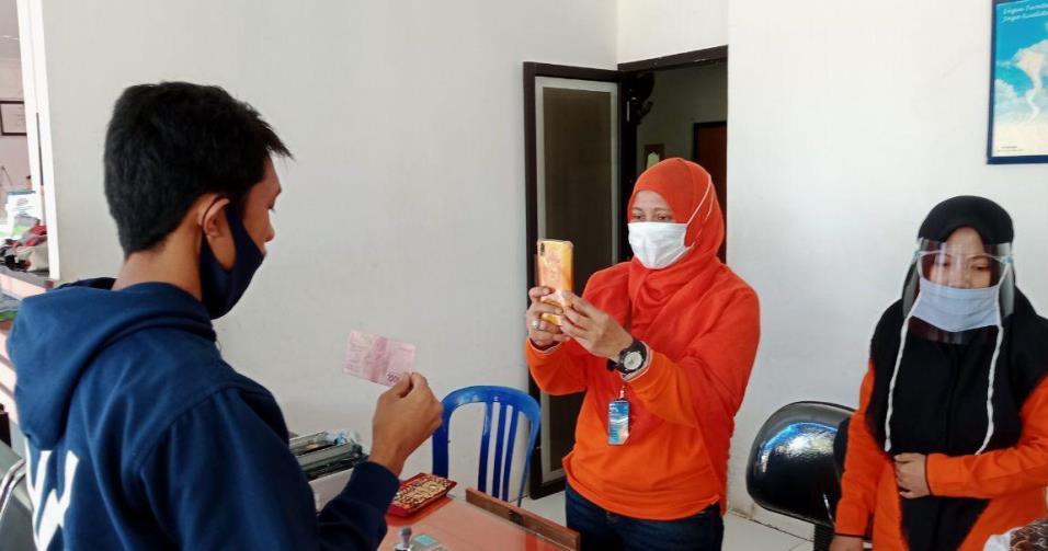 9.719 KPM yang Terdampak Gempa Mamuju Terima BST