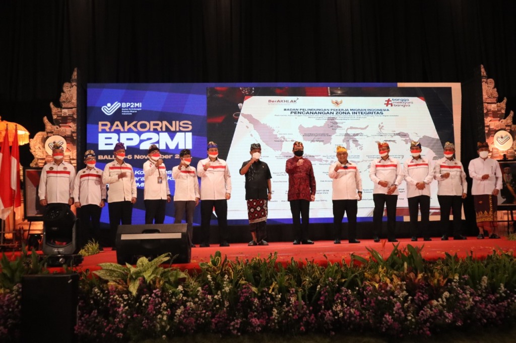 Perkuat Layanan Terpadu Satu Atap Pelindungan PMI, BP2MI Teken Nota Kesepahaman dengan Pemda