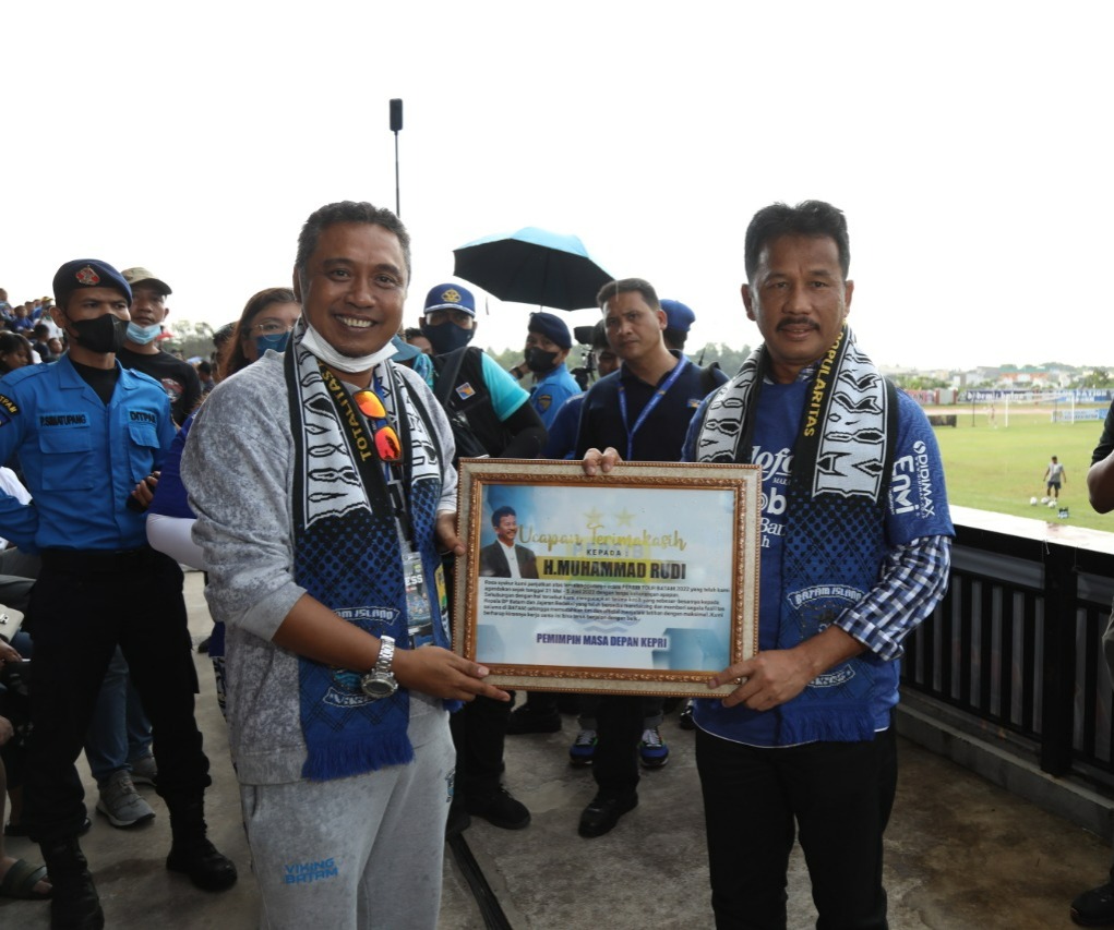 Persib Bandung Sukses Gelar Training di Batam, Pariwisata Batam Siap Dibuka