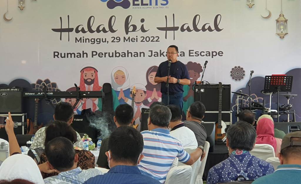 Kolaborasi IKAELITS dan Kemensos Beri Bantuan Listrik Kepada Korban Bencana Sentani