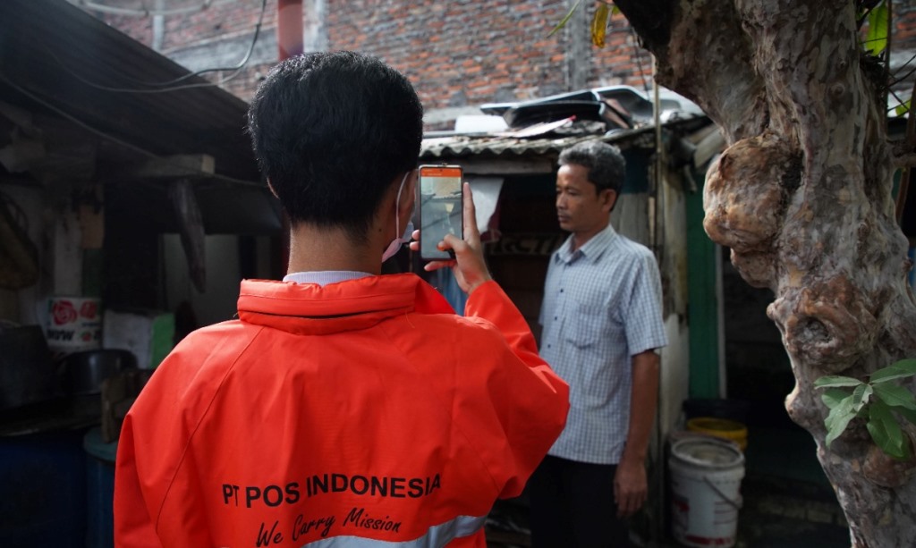 Berkaca dari Sukses Bansos, Pos Indonesia Yakin Penyaluran BNT Korban Erupsi Semeru Lancar