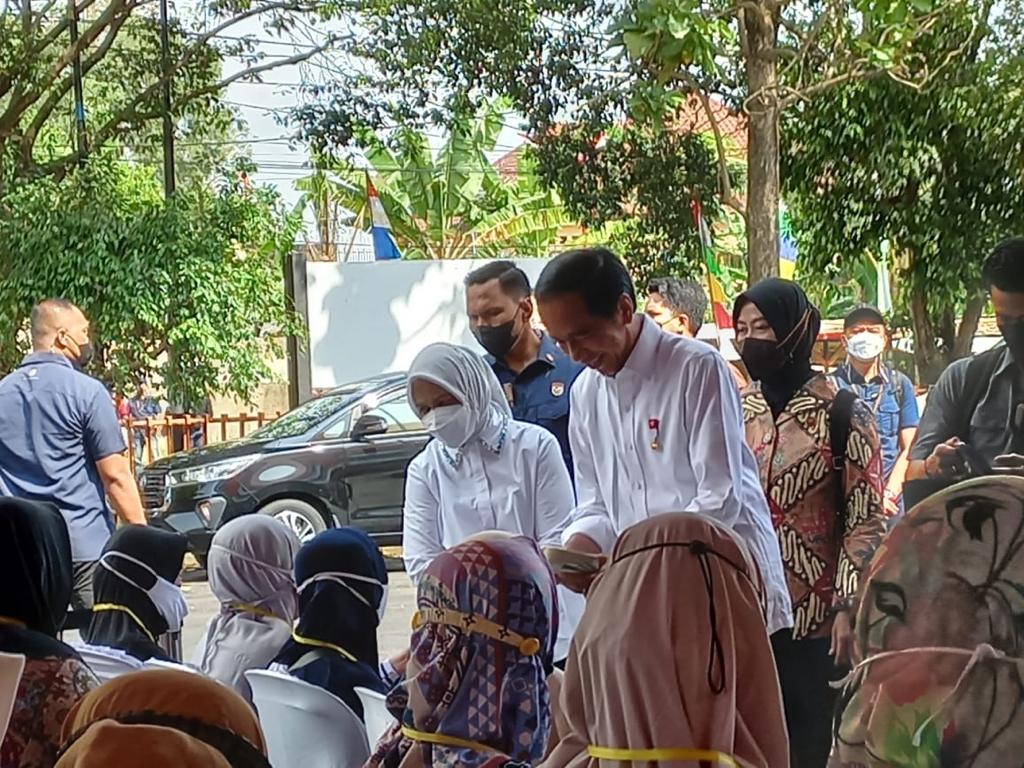 Kejar Target Penyaluran BLT BBM 2 Minggu, Ini yang Dilakukan Pos Indonesia