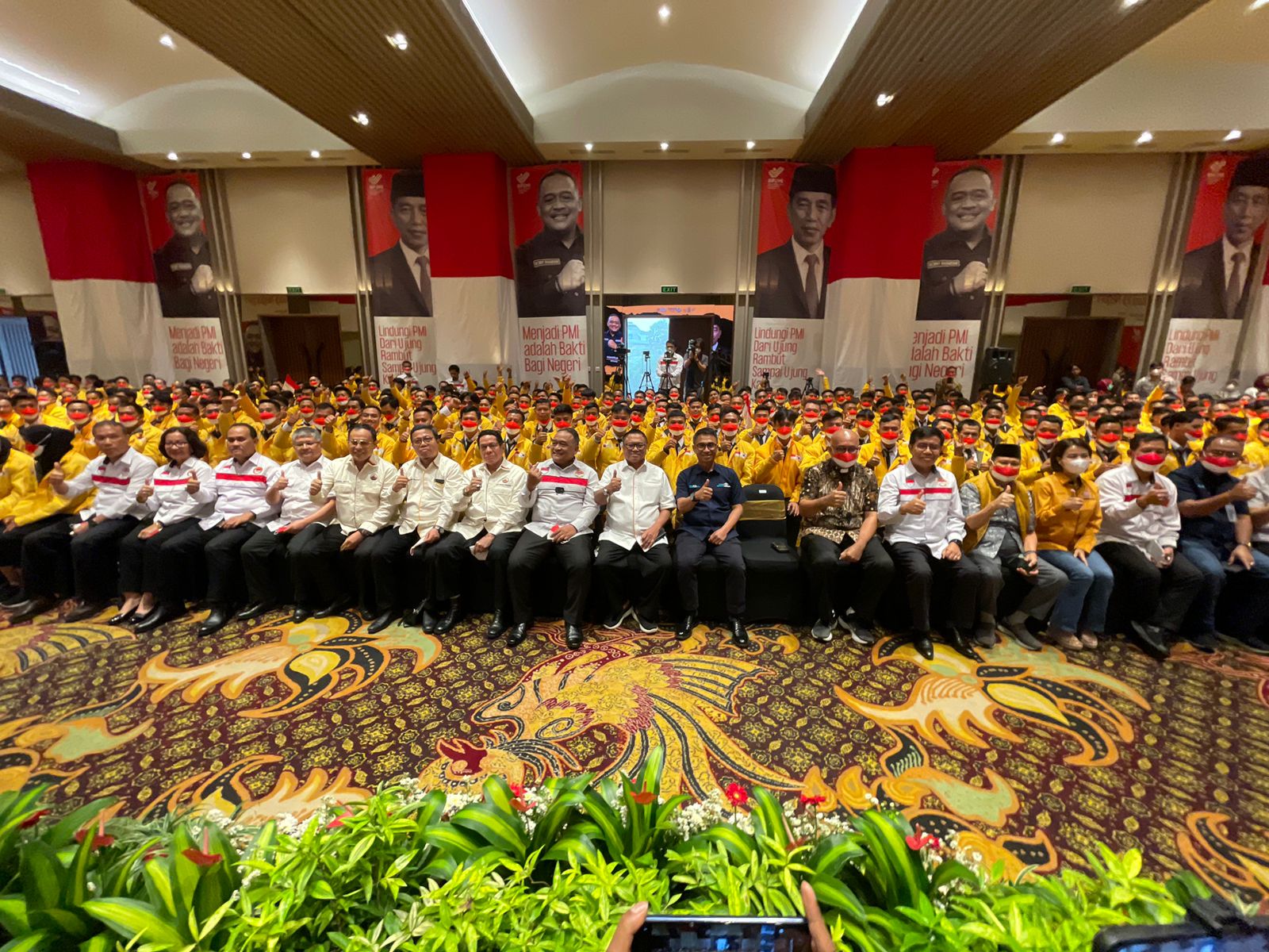 Dukung BP2MI, Pos Indonesia akan Sematkan Fitur <i>Panic Button</i> di Pospay untuk Pekerja Migran