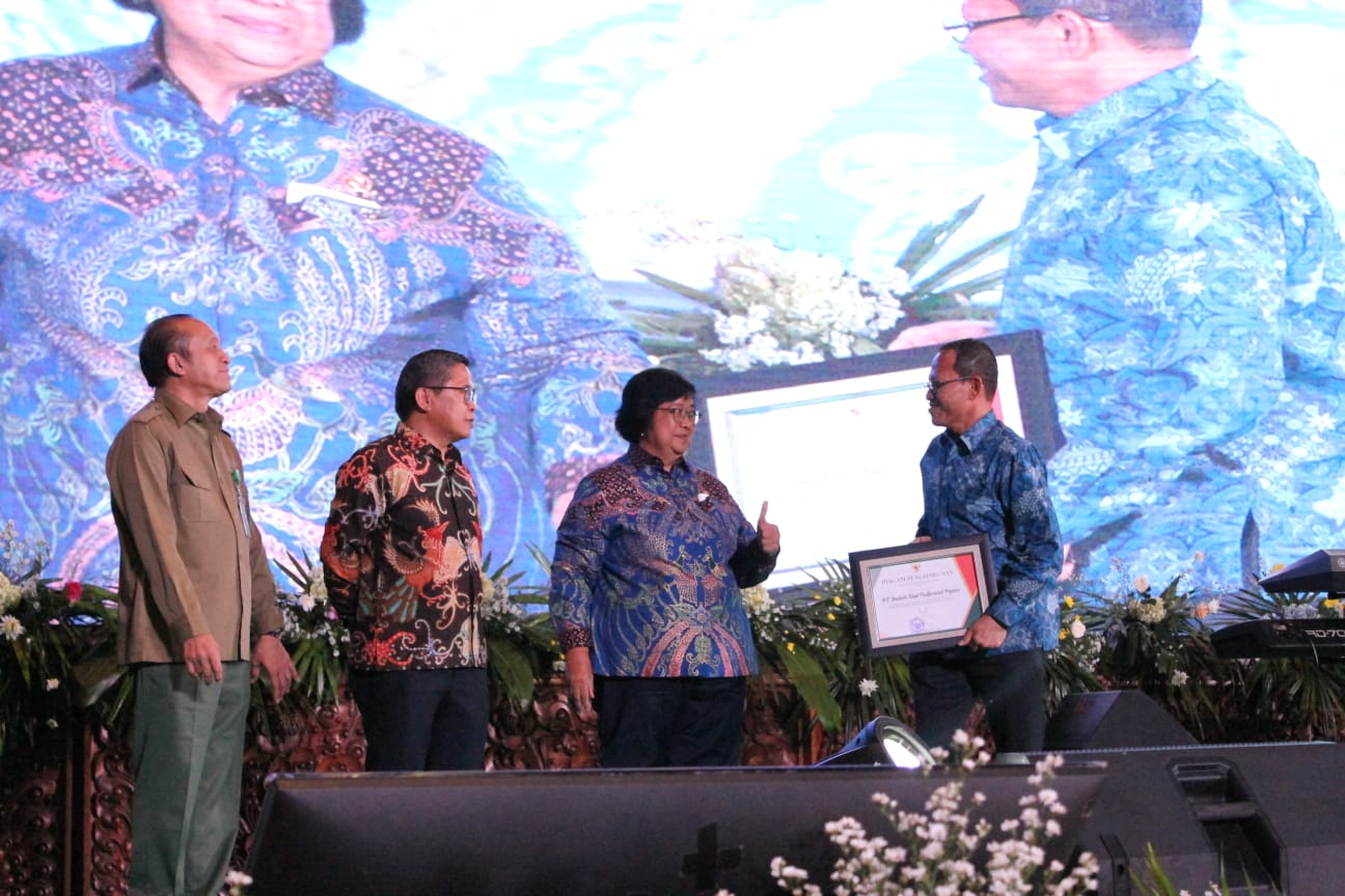 Selamat! PT Indah Kiat Pulp dan Paper Tbk Raih Penghargaan Mitra KLHK Terbaik 2023