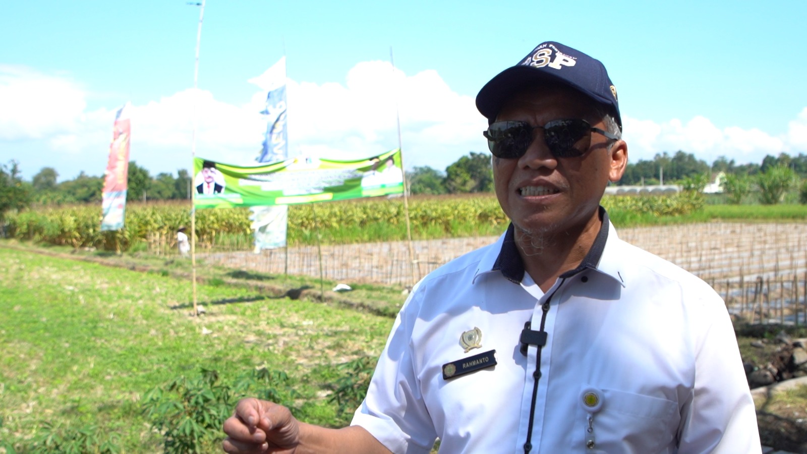 Hadapi El Nino, Ditjen PSP Kementan Serahkan Bantuan untuk Petani di Lombok Barat
