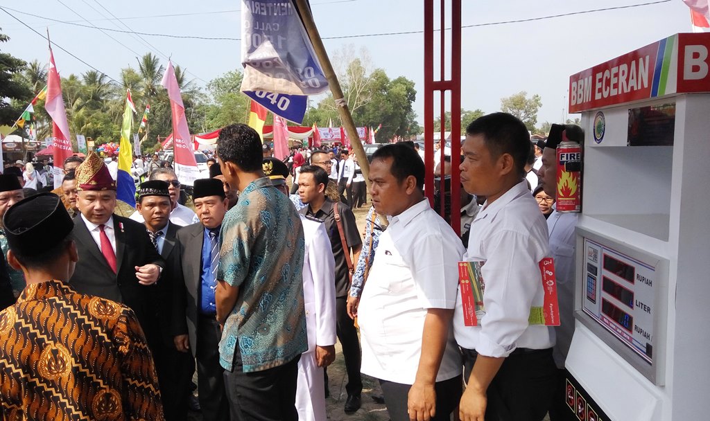 Mendes PDTT Rayakan HUT ke-73 RI di Desa