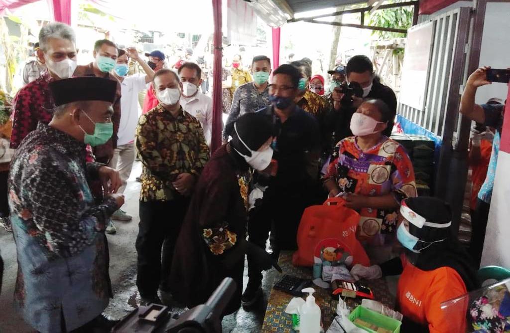 Pemerintah Fokus Upayakan Ringankan Beban Warga Terdampak Covid-19