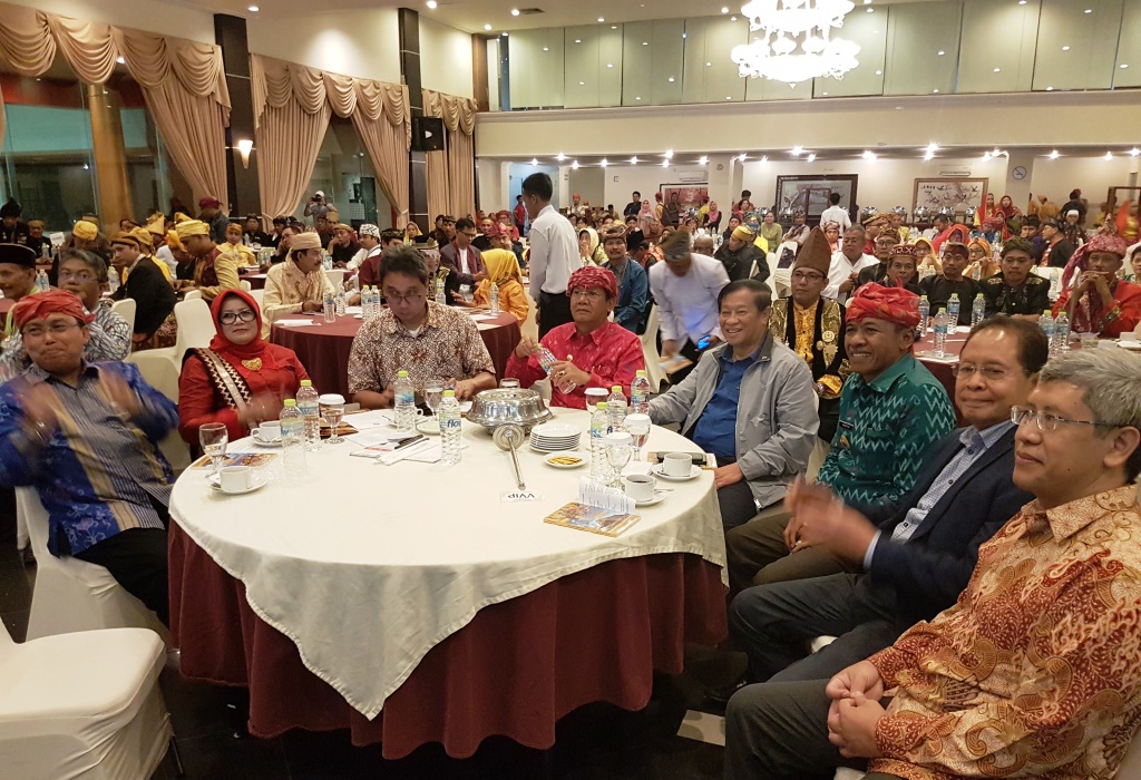 Revitalisasi Persatuan Bangsa Melalui Dialog Nasional di Pekan Budaya Indonesia III