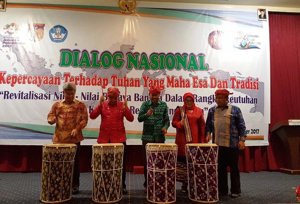 Revitalisasi Persatuan Bangsa Melalui Dialog Nasional di Pekan Budaya Indonesia III