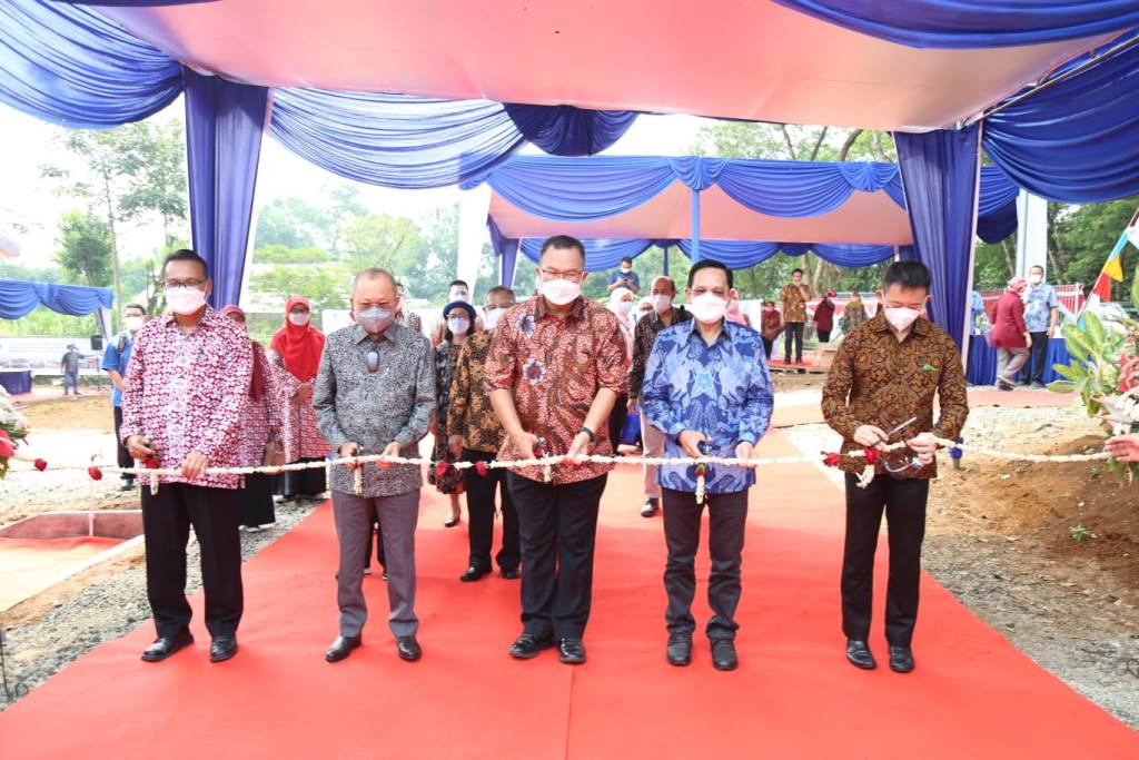 Charoen Pokphand Indonesia Resmikan Closed House Teaching Farm di IPB