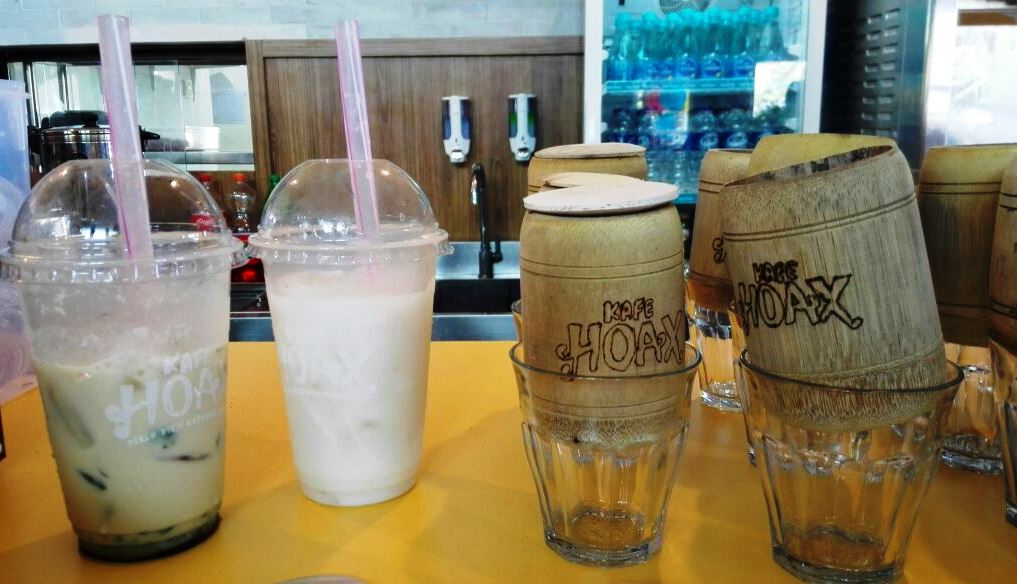 Menguji Kebenaran di Kafe Hoax