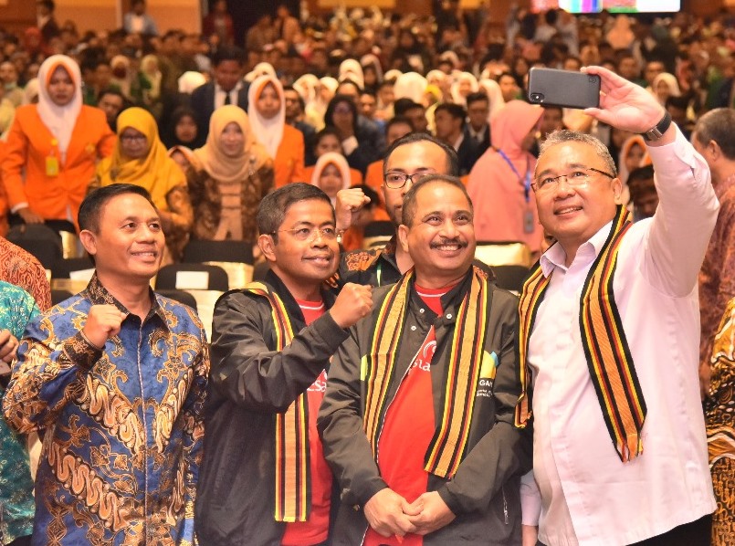 Mendes PDTT Sebut Mahasiswa Berperan dalam Memajukan Desa