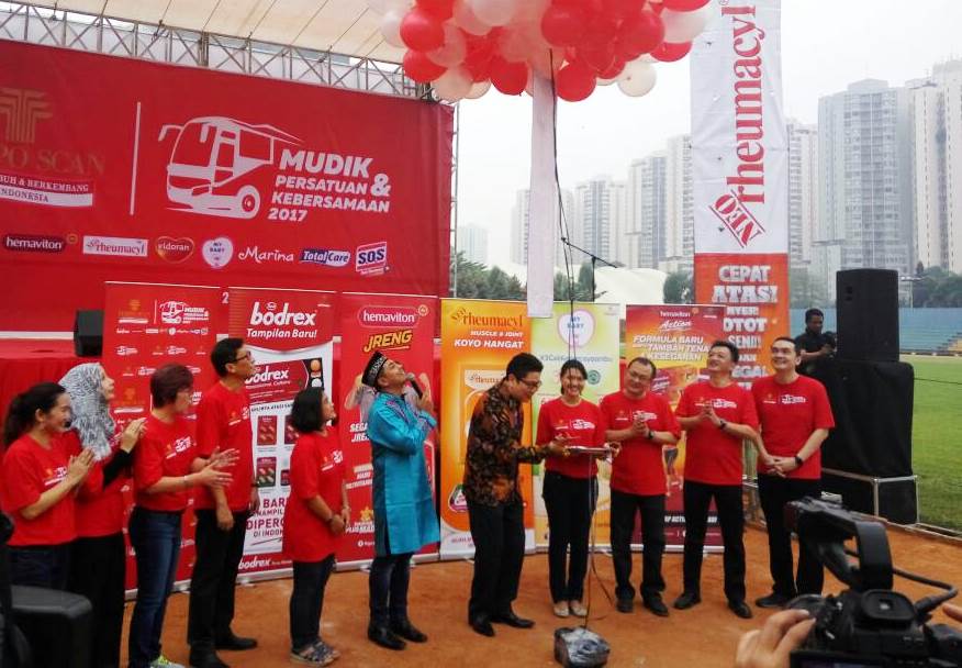 Tempo Scan Berangkatkan Ribuan Peserta Mudik Gratis