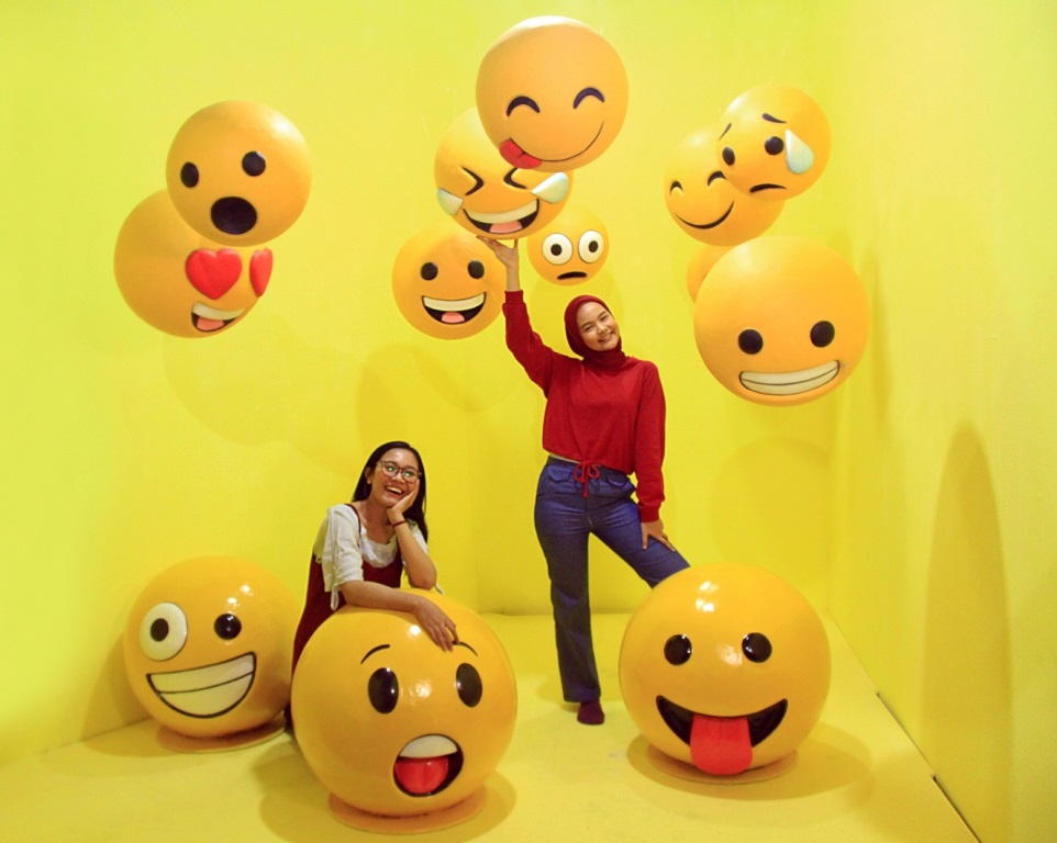 Selfie di OMG Rooms Berhadiah Jutaan Rupiah