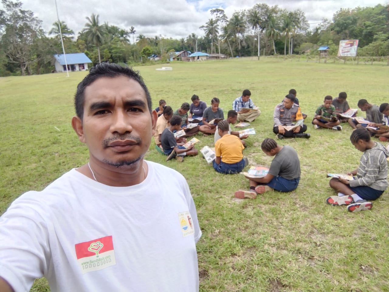Tolong! Anak-anak di Pedalaman Papua Butuh Bantuan Pendidikan