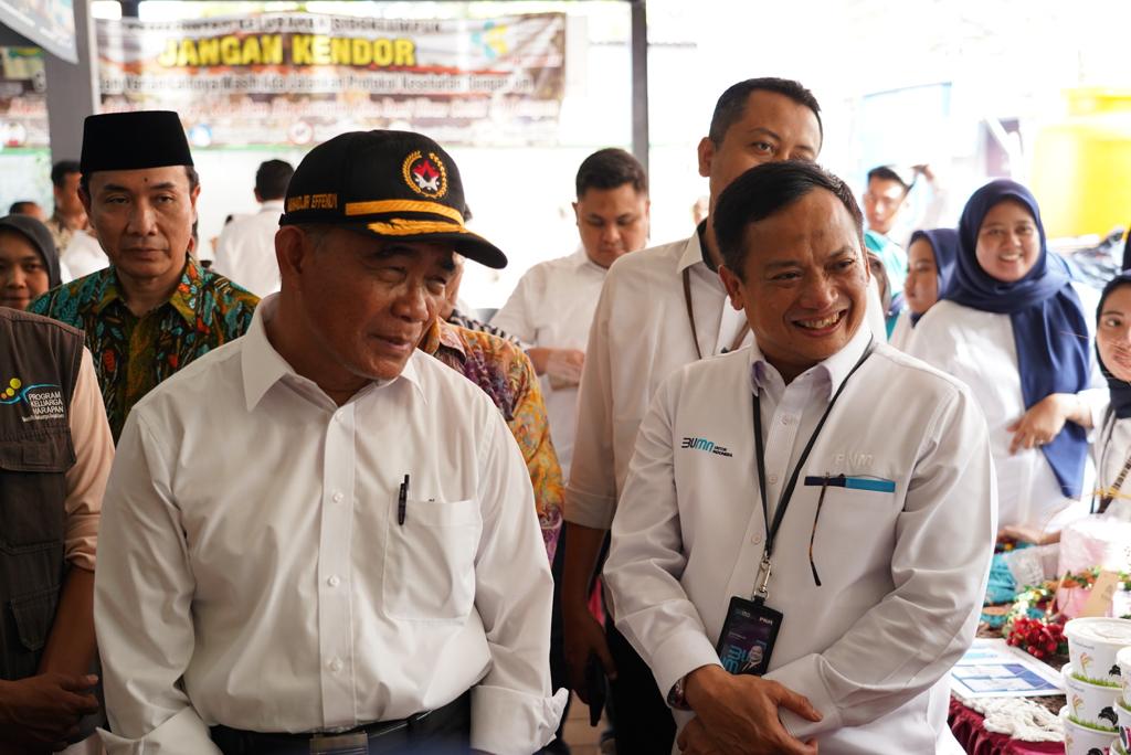 Nasabah PNM Mekaar Sidoarjo Sukses Gandeng 90 Perempuan Aktif Optimalkan Usaha