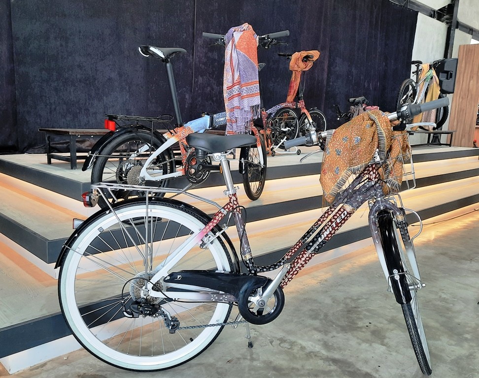 United Bike Rilis Sepeda Batik Edisi Terbatas di Toko Terbaru ATR Cycling