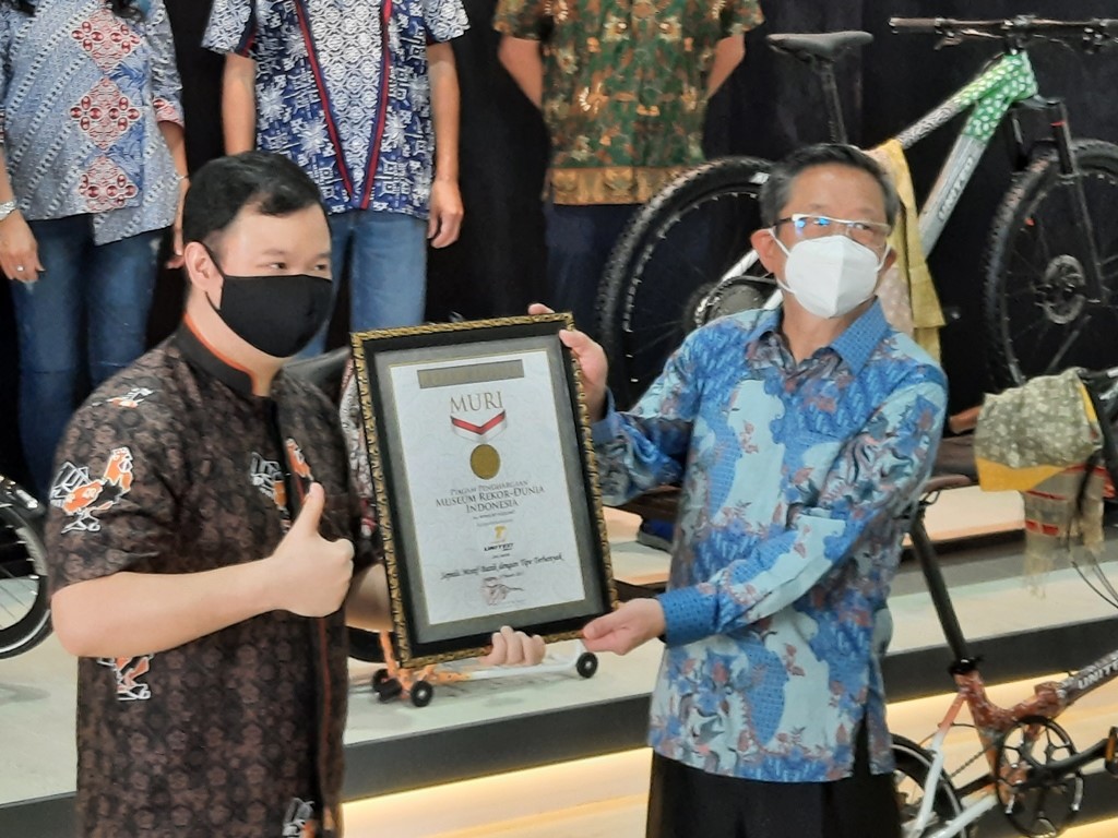 United Bike Rilis Sepeda Batik Edisi Terbatas di Toko Terbaru ATR Cycling