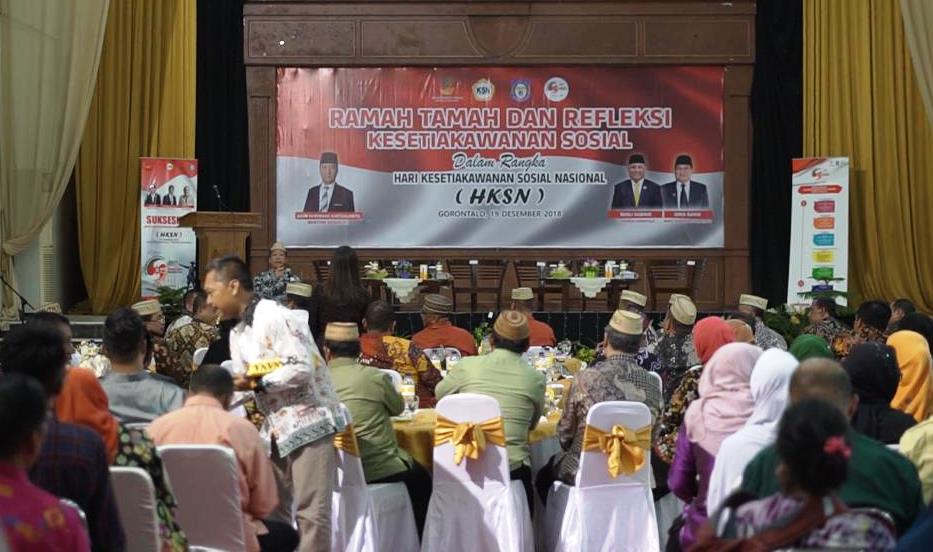 Mensos Beri Penghargaan Stakeholder Berprestasi