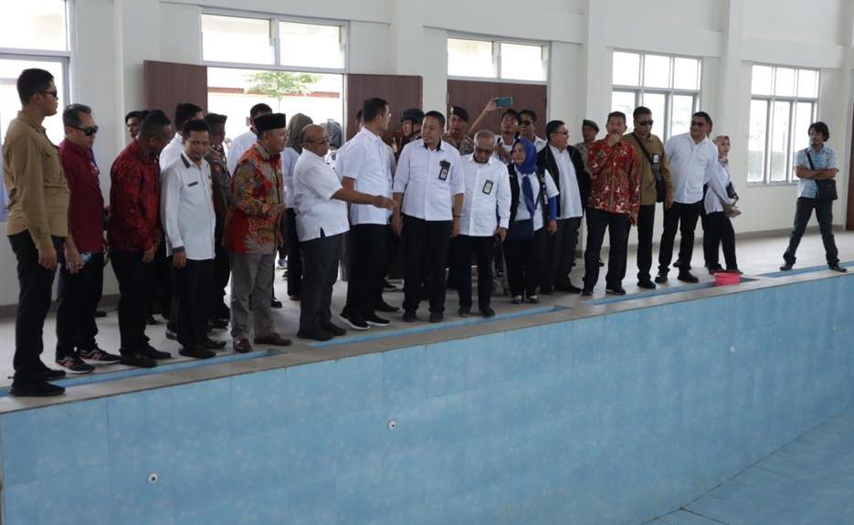 Kunjungi Takalar, Mensos Resmikan Loka Rehabilitasi Sosial dan Pencairan Bansos Sembako