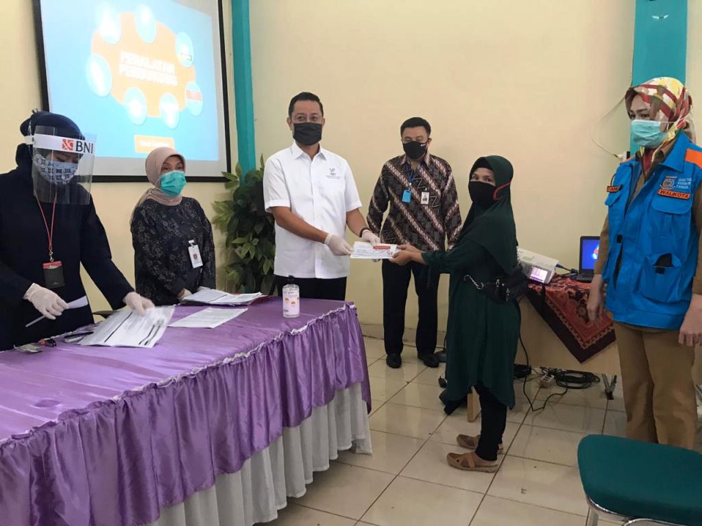 198 Kartu Keluarga Sejahtera Dibagikan untuk KPM Baru di Tangsel